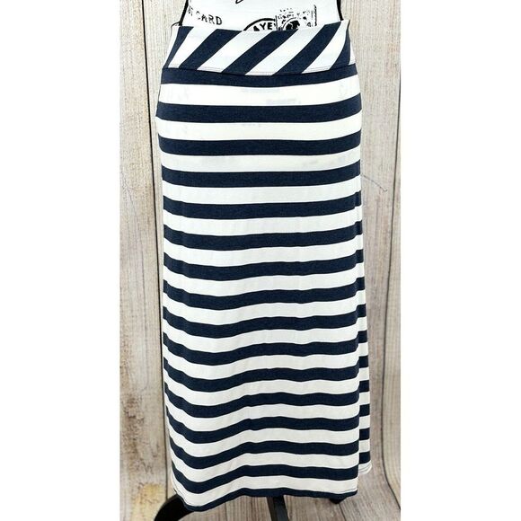 Athleta Ribbon Stripe Midi Skirt Size XS Tulip Hem Navy White Faux Wrap Stretch - Picture 3 of 9